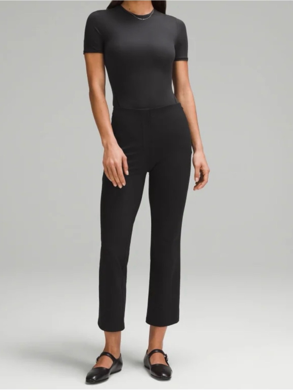lululemon athletica Black Straight-Leg Pants - Small 4/6